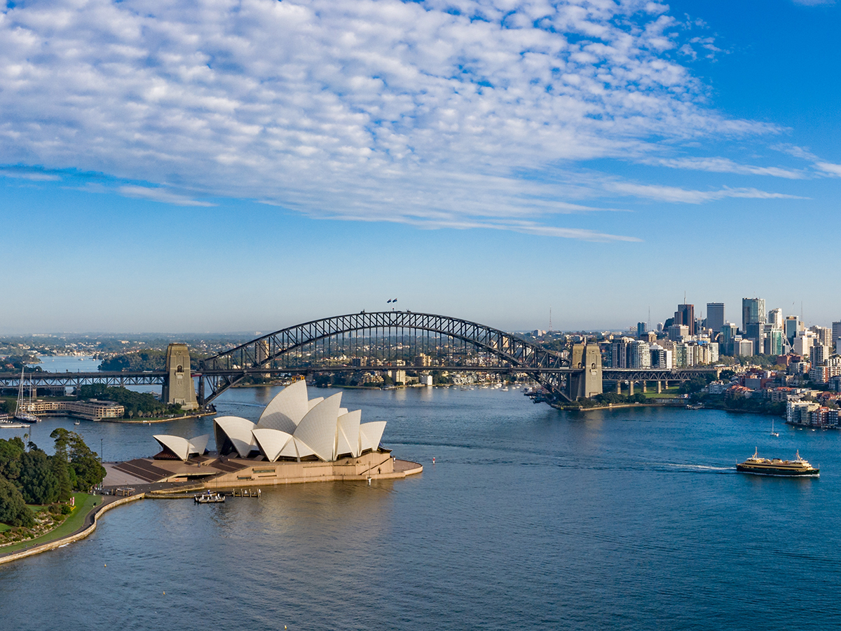 Deluxe Cruise: Australian Navigator - Travel Best Bets